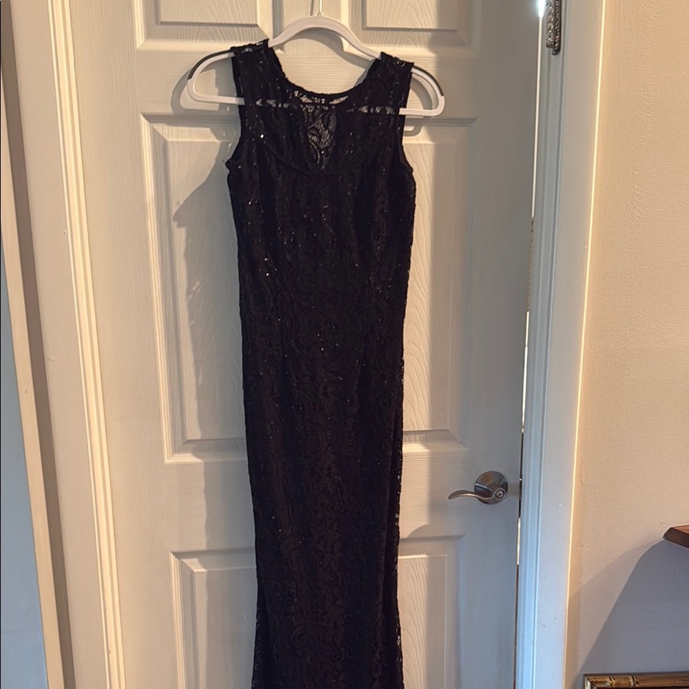MARINA Black Sleeveless Crew Neck Maxi Gown